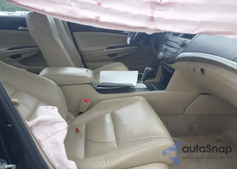 2012 Honda Accord 2.4 Se z USA, uszkodzony, nr VIN 1HGCP2F61CA101404